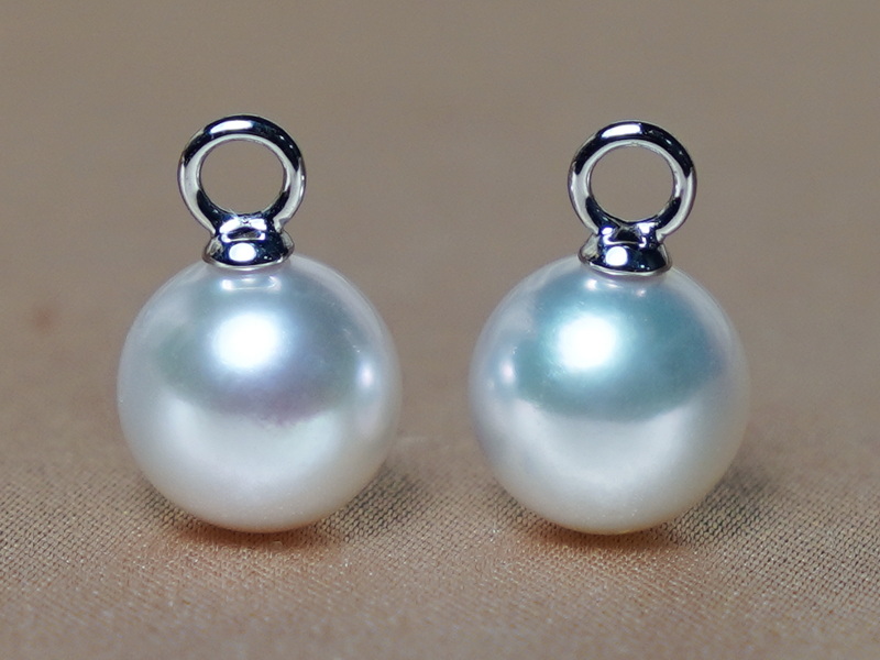 Japonské akoya perly se zlatými očky WW018WE-A Japonské akoya perly se zlatými očky WW018WE-A