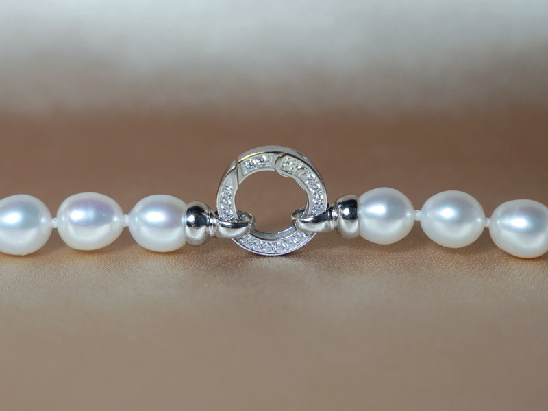 Náhrdelník z pravých oválných sladkovodních perel AAA OSN8590AAAwA Náhrdelník z pravých oválných sladkovodních perel AAA OSN8590AAAwA