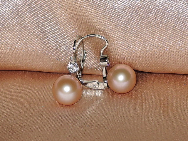 Perlové náušnice DS222WFE-L Perlové náušnice DS222WFE-L