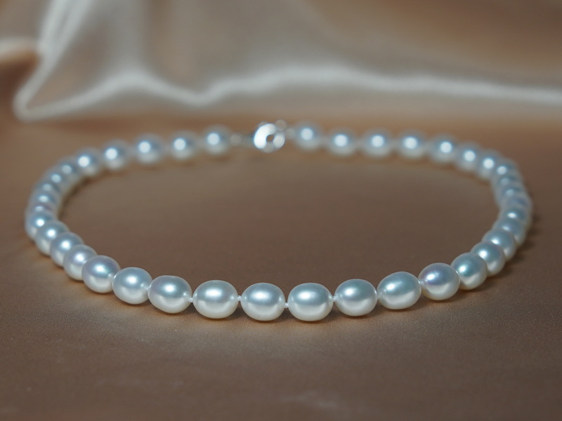 Perlový náhrdelník pravé bílé říční perly OSN08AA+wA Perlový náhrdelník pravé bílé říční perly OSN08AA+wA