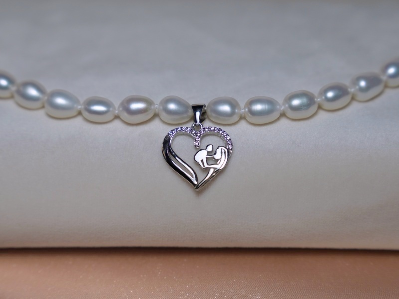 Personalizovaný perlový náhrdelník PS010 Personalizovaný perlový náhrdelník PS010