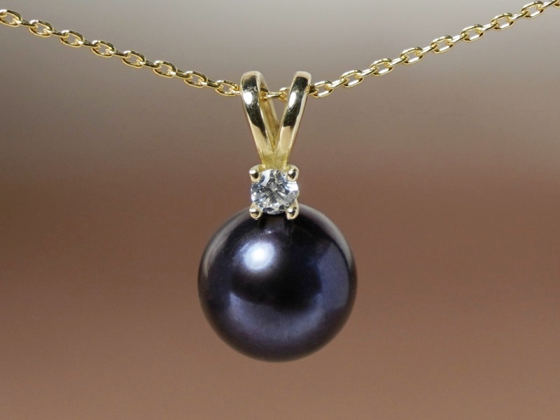 Přívěsek s perlou BC025YFP-B Přívěsek s perlou BC025YFP-B