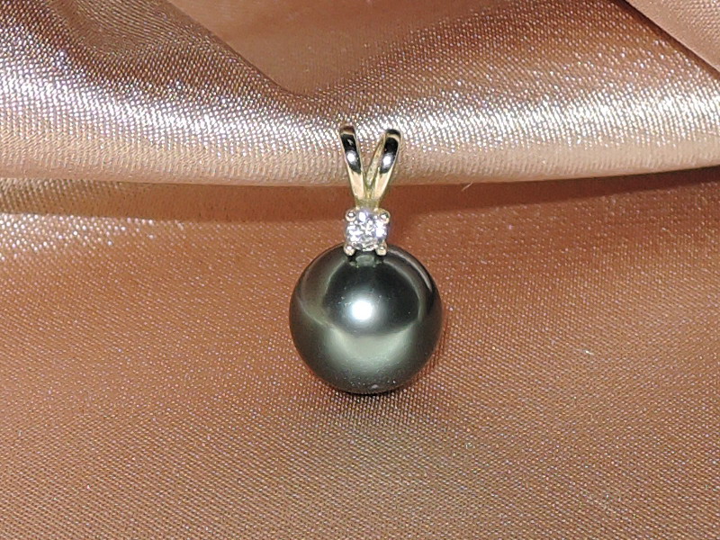 Přívěsek s perlou BC025YP-TAA+ Přívěsek s perlou BC025YP-TAA+