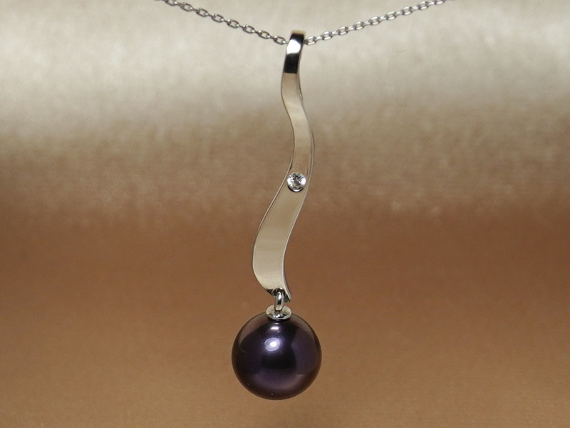 Přívěsek s perlou BC04SP-B Přívěsek s perlou BC04SP-B