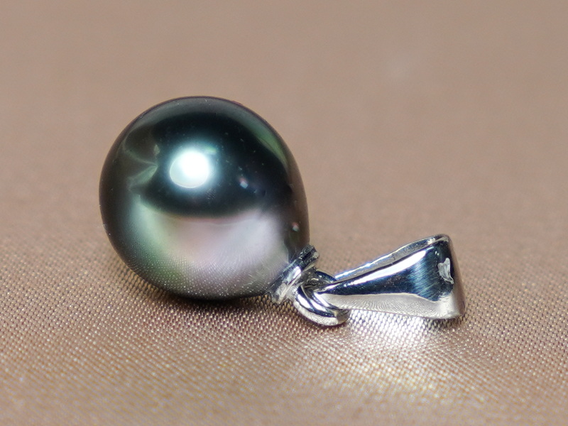 Zlatý přívěsek 14K s tahitskou perlou TDwP100M Zlatý přívěsek 14K s tahitskou perlou TDwP100M