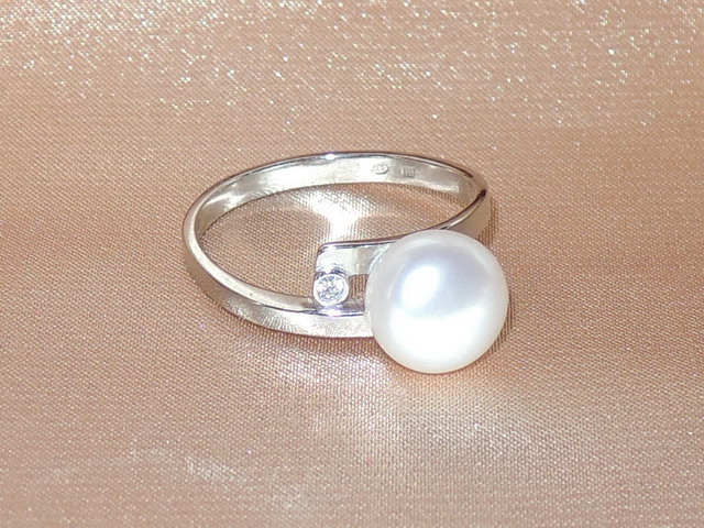 Prsten s perlou BC04SR-WB Prsten s perlou BC04SR-WB