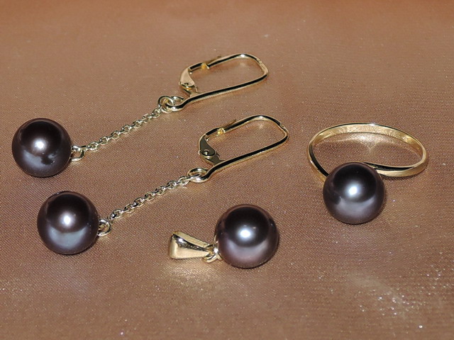 Zlatý perlový set z černých sladkovodních perel BC160YFS-B Zlatý perlový set z černých sladkovodních perel BC160YFS-B