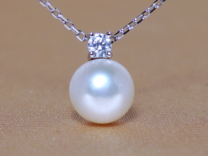 Stříbrný náhrdelník se zirkonem a perlou PN2400SH Stříbrný náhrdelník se zirkonem a perlou PN2400SH