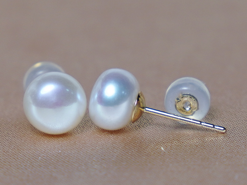 Zlaté napichovací perlové náušnice WSE14YG Zlaté napichovací perlové náušnice WSE14YG