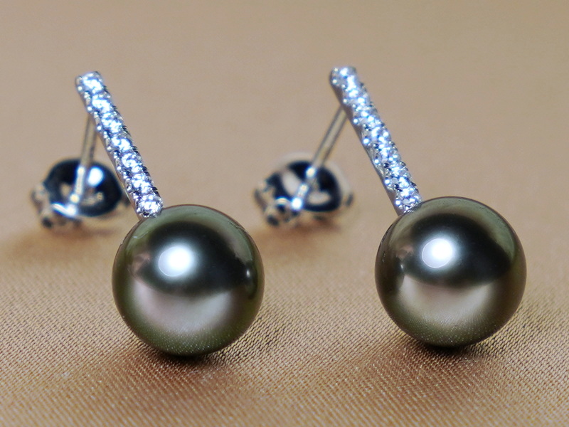 Zlaté náušnice s perlami WW015WE-T Zlaté náušnice s perlami WW015WE-T