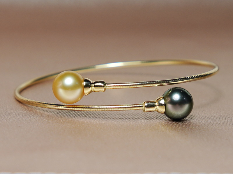 Zlatý náramek 18 kt. s perlou Jižního Pacifiku GTPB100yB Zlatý náramek 18 kt. s perlou Jižního Pacifiku GTPB100yB