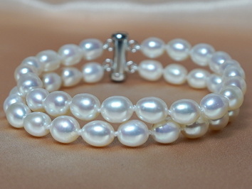 Dvouřadý perlový náramek DOSB06AA+wJ Dvouřadý perlový náramek DOSB06AA+wJ