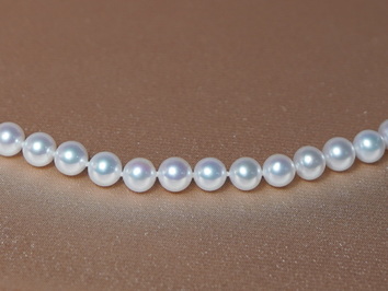 Náhrdelník sněhobílé perly 6-6,5 mm RSN6065AAAwD Náhrdelník sněhobílé perly 6-6,5 mm RSN6065AAAwD