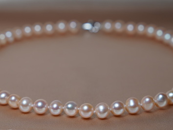 Náhrdelník z růžových perel ORSN8085AApG Náhrdelník z růžových perel ORSN8085AApG