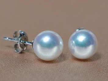 Náušnice mořské akoya perly 7mm AAA ASE7075AAAM Náušnice mořské akoya perly 7mm AAA ASE7075AAAM