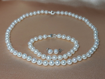 Set perlových šperků NRSSET7075AA+wJ Set perlových šperků NRSSET7075AA+wJ