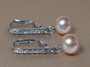 Zlaté perlové náušnice ve 14K zlatě BC024WFE-P Zlaté perlové náušnice ve 14K zlatě BC024WFE-P