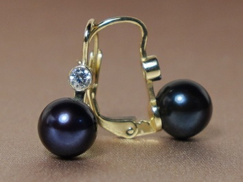 Perlové náušnice DS222YFE-B Perlové náušnice DS222YFE-B