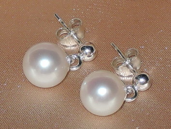 Perlové náušnice RE200AAwM Perlové náušnice RE200AAwM