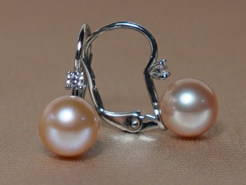 Perlové náušnice ve 14kt zlatě BC022WFE-P Perlové náušnice ve 14kt zlatě BC022WFE-P