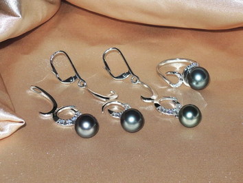 Perlové šperky s tahitskými perlami a brilianty ve 14K zlate BC03WS-T Perlové šperky s tahitskými perlami a brilianty ve 14K zlate BC03WS-T