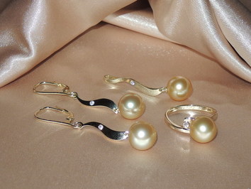 Zlatá souprava šperků s perlami Jižního Pacifiku BC04YS-G Zlatá souprava šperků s perlami Jižního Pacifiku BC04YS-G