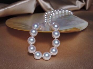 Náhrdelník z japonských akoya perel AAA 8 mm APN8085C Náhrdelník z japonských akoya perel AAA 8 mm APN8085C