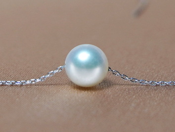 Pravá perla na zlatém řetízku FPN095AAAwW Pravá perla na zlatém řetízku FPN095AAAwW