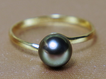 Zlatý prsten 14K s tahitskou perlou AAA BC028YR-T Zlatý prsten 14K s tahitskou perlou AAA BC028YR-T