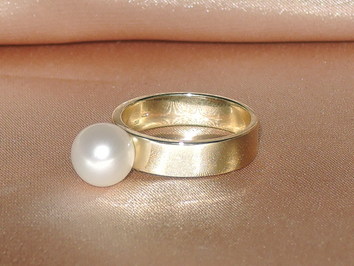 Prsten s perlou BC032YFR-W Prsten s perlou BC032YFR-W