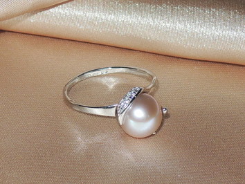Stříbrný prsten s říční růžovou perlou BC05SR-P Stříbrný prsten s říční růžovou perlou BC05SR-P