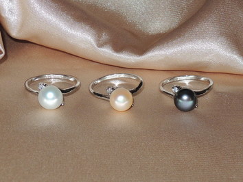 Prsten s perlou FR024T Prsten s perlou FR024T