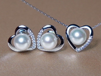 Set šperků z japonských akoya perel WW014WS-A Set šperků z japonských akoya perel WW014WS-A