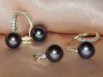 Šperky s perlami BC130YFS-B Šperky s perlami BC130YFS-B