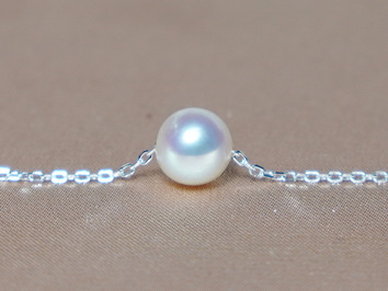 Stříbrný náhrdelník s perlou N123SwU Stříbrný náhrdelník s perlou N123SwU