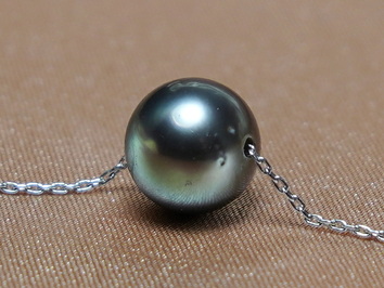 Tahitská perla na řetízku TPN777AA+wG Tahitská perla na řetízku TPN777AA+wG