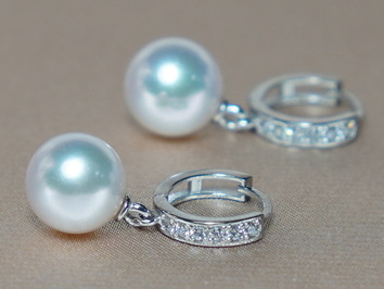 Zlaté náušnice 14K s perlami Jižního Pacifiku DS120WE-W Zlaté náušnice 14K s perlami Jižního Pacifiku DS120WE-W