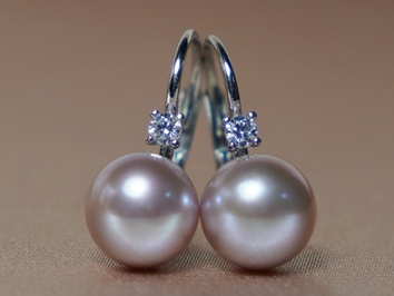 Zlaté náušnice 14K s pravou perlou BC022WFE-L Zlaté náušnice 14K s pravou perlou BC022WFE-L