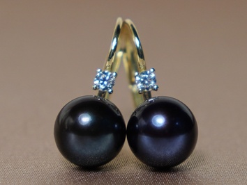 Zlaté náušnice 14K s pravou sladkovodní perlou BC022YFE-B Zlaté náušnice 14K s pravou sladkovodní perlou BC022YFE-B