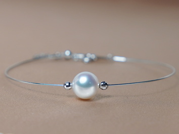 Zlatý náramek 18K s perlou Jižního Pacifiku WW07WB-W Zlatý náramek 18K s perlou Jižního Pacifiku WW07WB-W