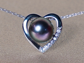 Zlatý přívěsek s říční perlou WW011WP-FB Zlatý přívěsek s říční perlou WW011WP-FB