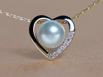 Zlatý přívěsek s říční perlou WW011YP-FW Zlatý přívěsek s říční perlou WW011YP-FW