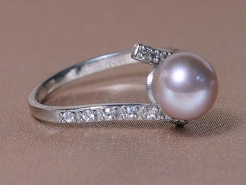 Zlatý prsten 14K s perlou BC029WBR-L Zlatý prsten 14K s perlou BC029WBR-L