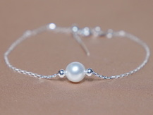 Perlový náramek ve stříbře