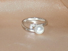 Prsten s perlou BC04SR-WB prsteň s perlou BC04SR-WB BC04SR-WB