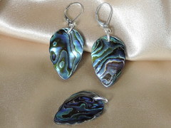 Přívěsek z lastury Abalone ALPP011G Abalone prívesok a.jpg ALPP011G