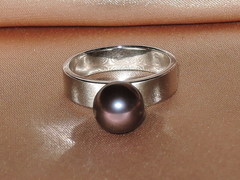 Prsten s perlou BC032WFR-B B2w.jpg BC032WFR-B