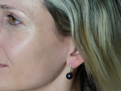 Perlové náušnice BC021YBE-B Perlové náušnice BC021YBE-B.1.JPG BC021YBE-B