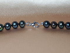 Perlový náhrdelník černé říční perly NRSN7580AAbG Perlový náhrdelník čierne sladkovodné perly NRSN7580AAbG.2.JPG NRSN7580AAbG