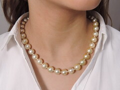 Náhrdelník z perel Jižního Pacifiku JPN10115AAGT Perlový náhrdelník perly južných morí JPN10115AAGT.jpg JPN10115AAGT